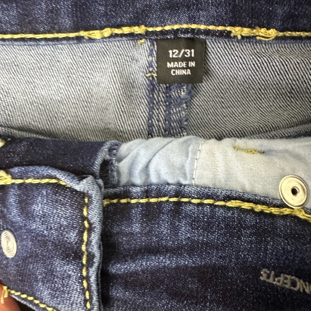 INC International concepts cropped jeans - Picture 8 of 11